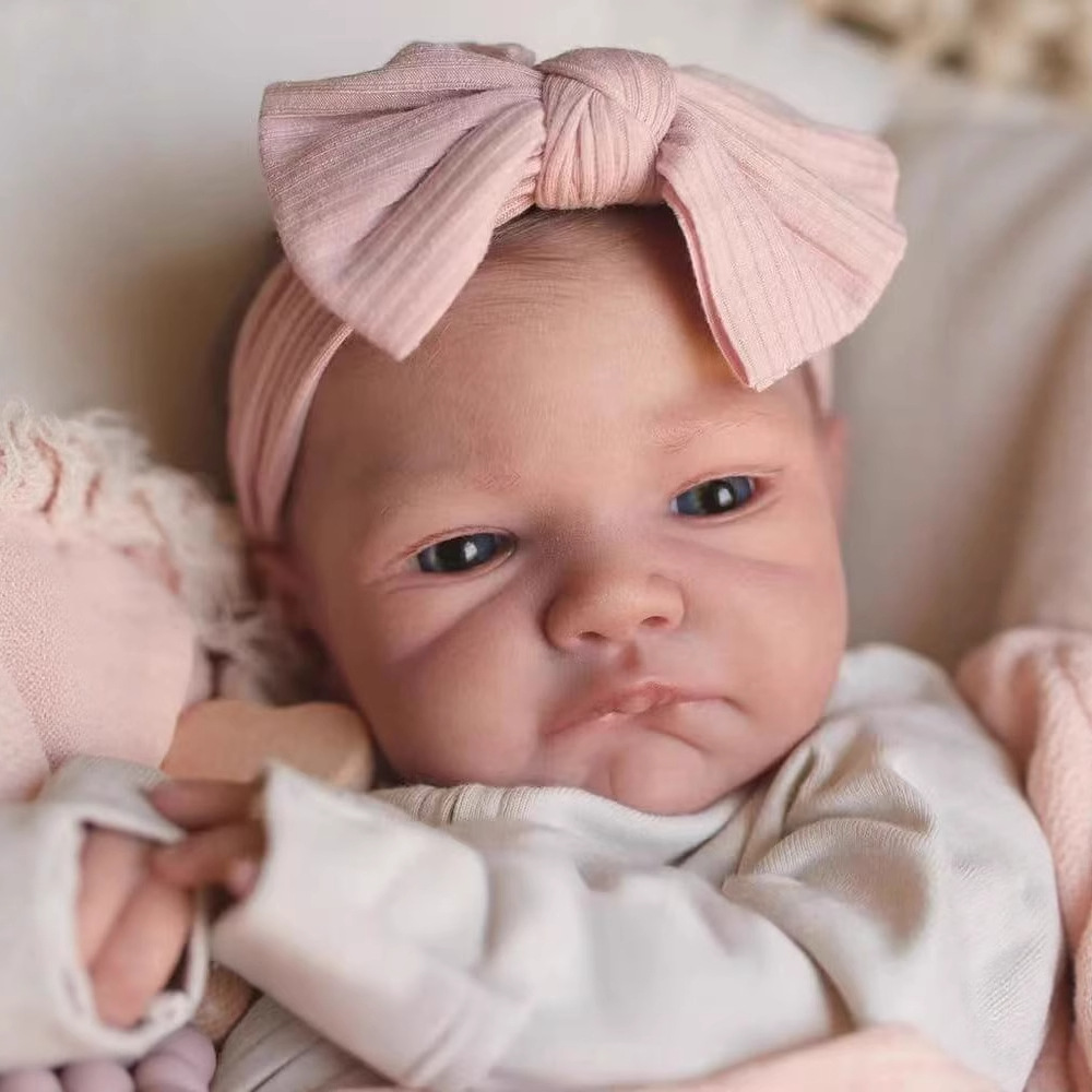 Reborn Baby Doll Silicone Realistic - دمية سيليكون واقعية بطول 48 سم،