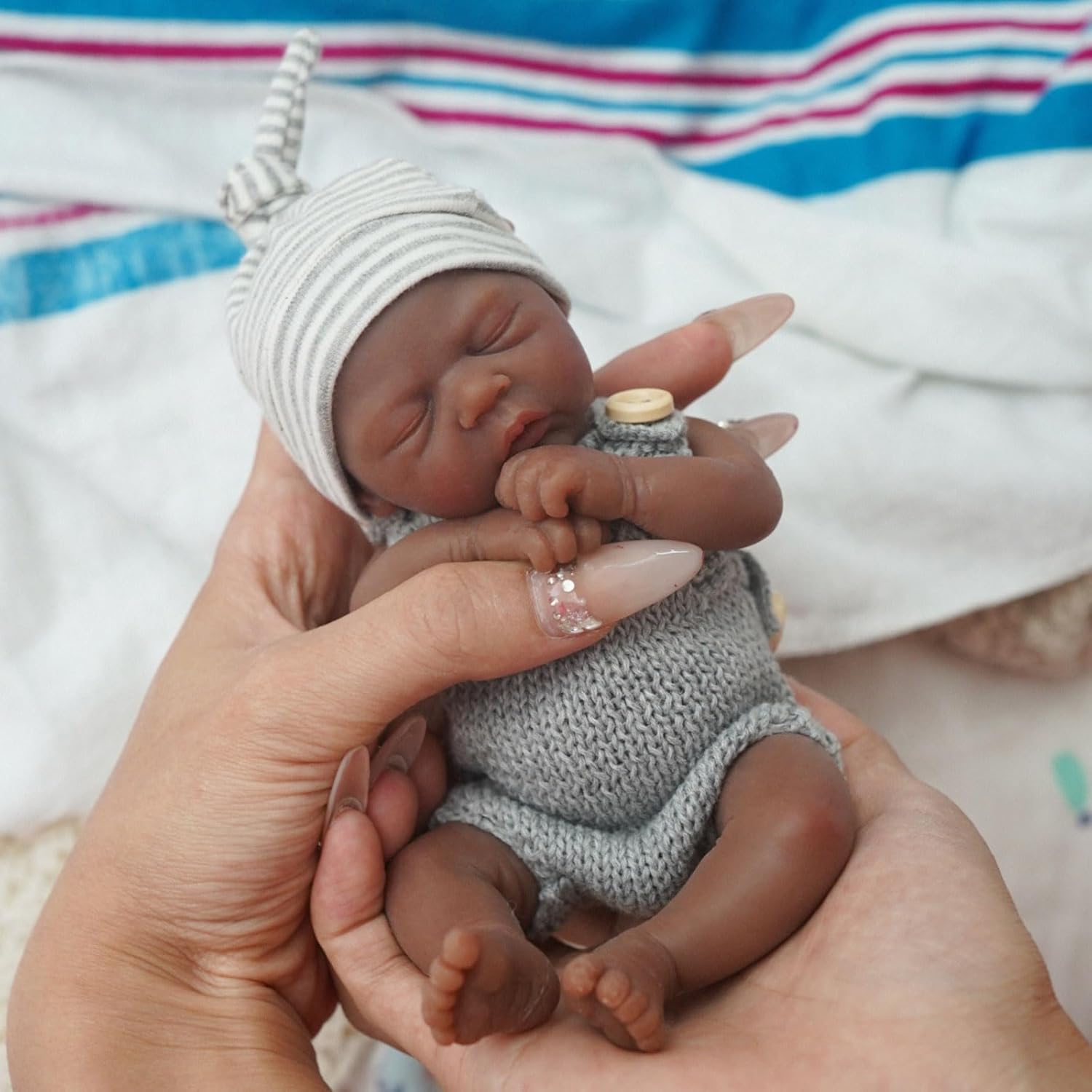تولد من جديد دمى طفل 7 بوصة كا - مراجعة Reborn Baby Doll Silicone Realistic وسعره