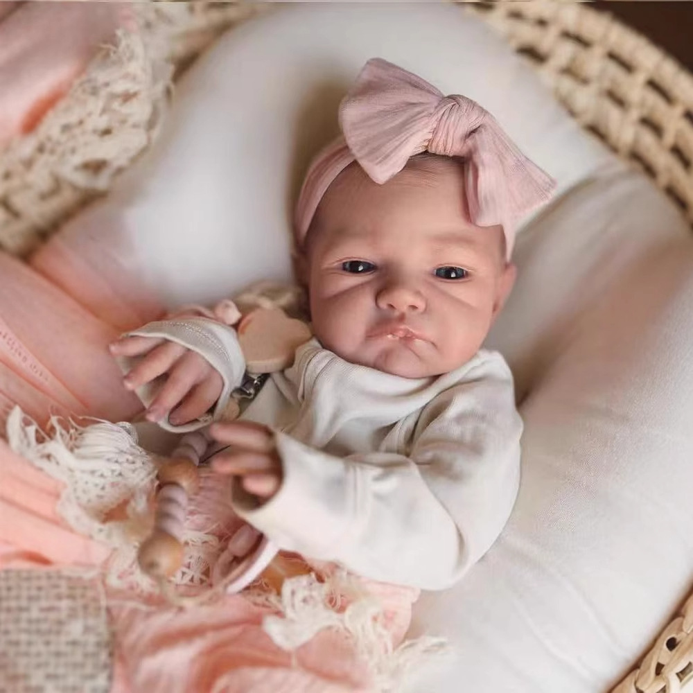 دمية سيليكون واقعية بطول 48 سم - مراجعة Reborn Baby Doll Silicone Realistic وسعره