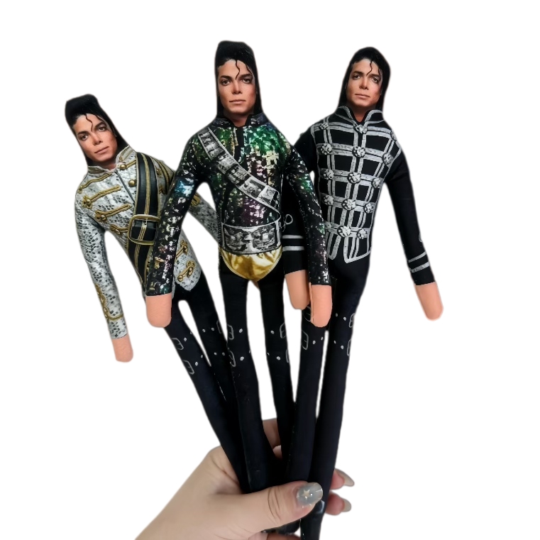 دمية مايكل جاكسون قابلة للتشكي - مراجعة Dolls وسعره